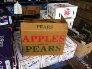 Food, apples and pears plain packing box, QVM