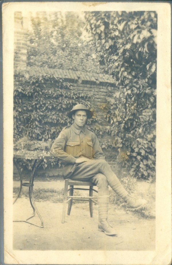 [Jim seated in a garden], R. Guilleminot, Bœspflug et Cie, 14 x 9 cm, 1918. Collection of K. Houston.